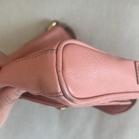 MARC BY MARC JACOBS Salmon Pink Grained Leather Crossbody - Picture 7 of 13